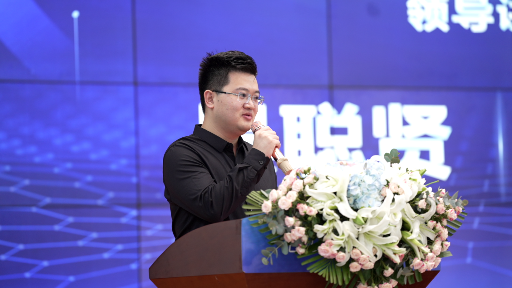 喜訊 | 重慶宇隧再次單筆億元設備采購簽約儀式圓滿舉行！